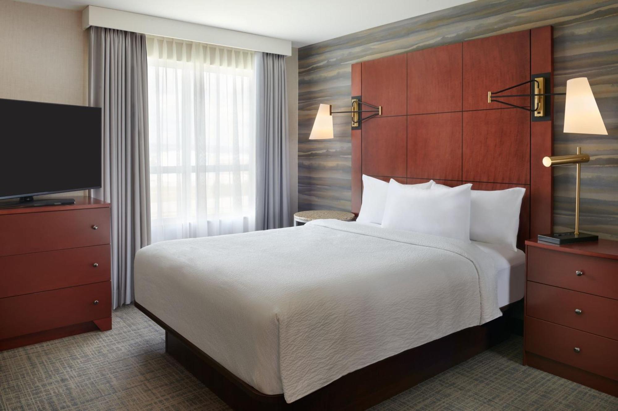 Residence Inn By Marriott Calgary Airport Ngoại thất bức ảnh