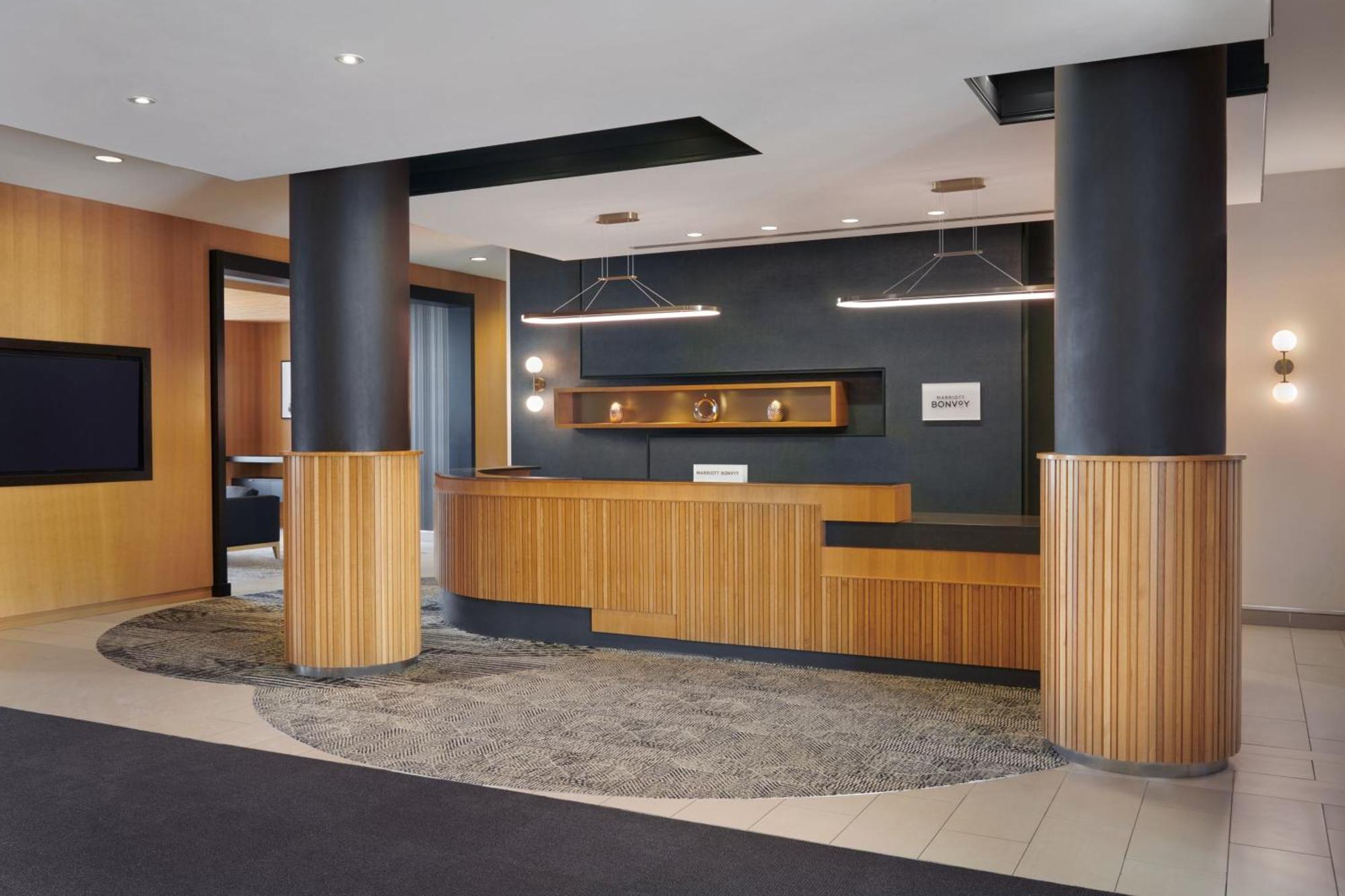 Residence Inn By Marriott Calgary Airport Ngoại thất bức ảnh